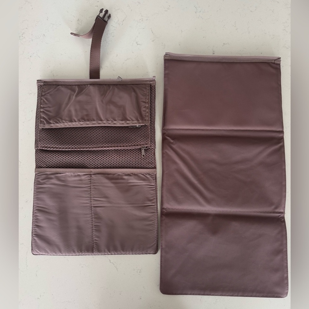 Dagne Dover Kids Changing Pad Accessories Organizer in Mauve